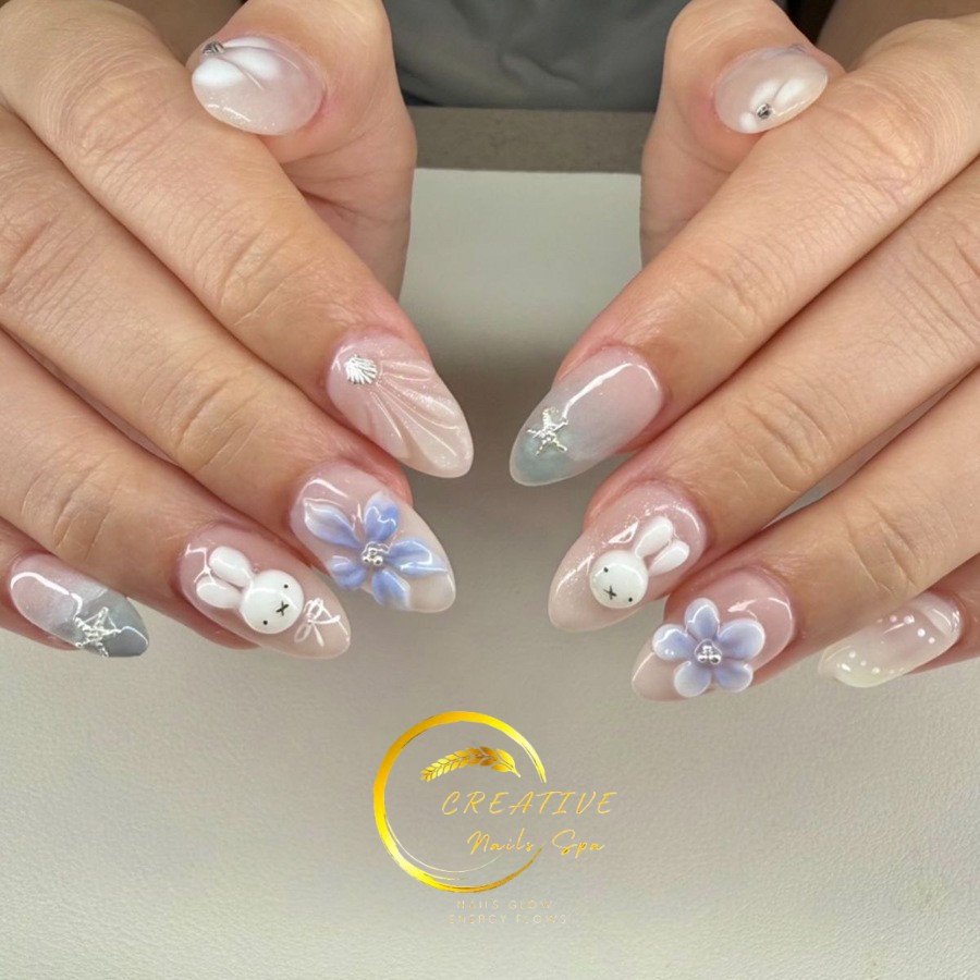 Creative Nails Spa